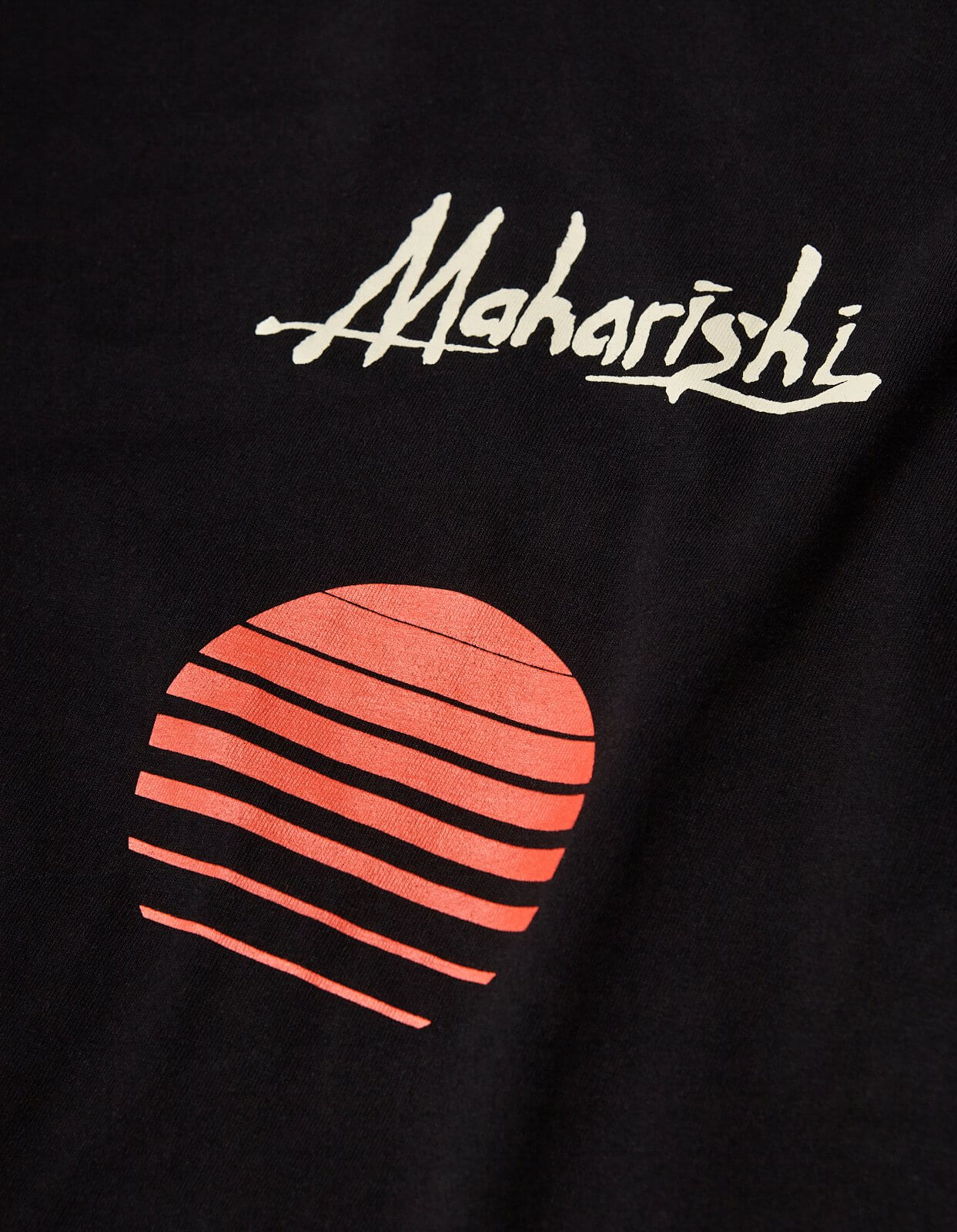 maharishi-ss21-9317_apocalypse-t-shirt_black_40
