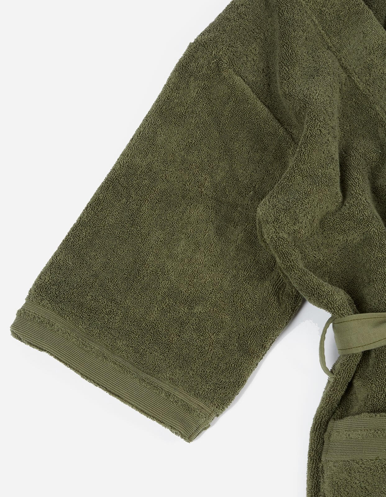 aw21_9370-kimono-robe_olive_50_2880x