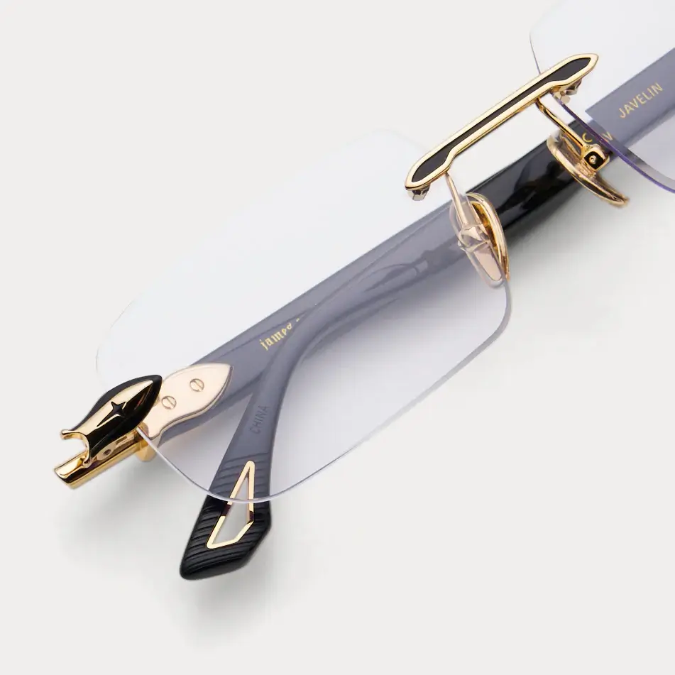 JAVELIN_DETAIL VIEW 1_CLR:BLK:GLD