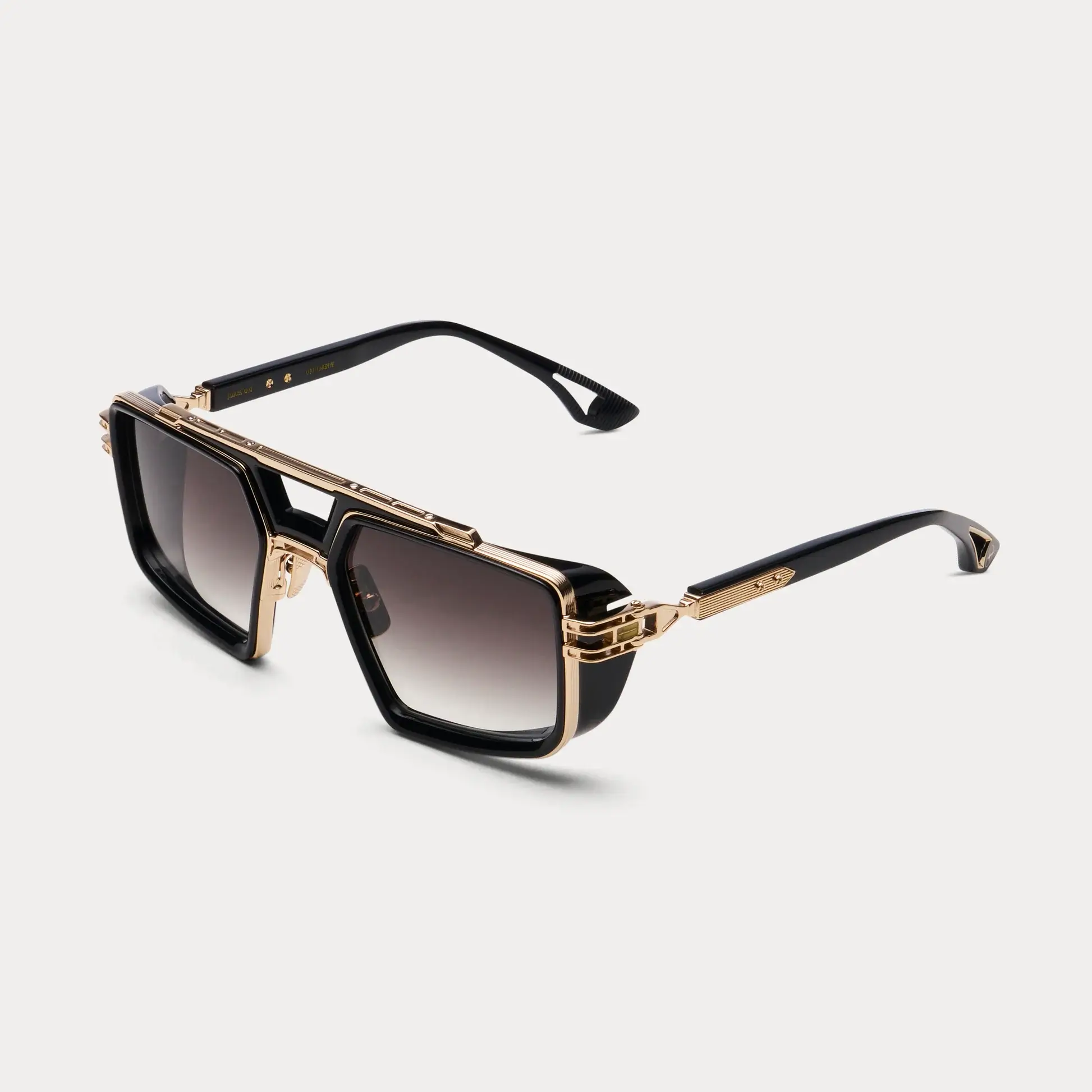 SKYMASTER_3:4 VIEW_BLK:GLD
