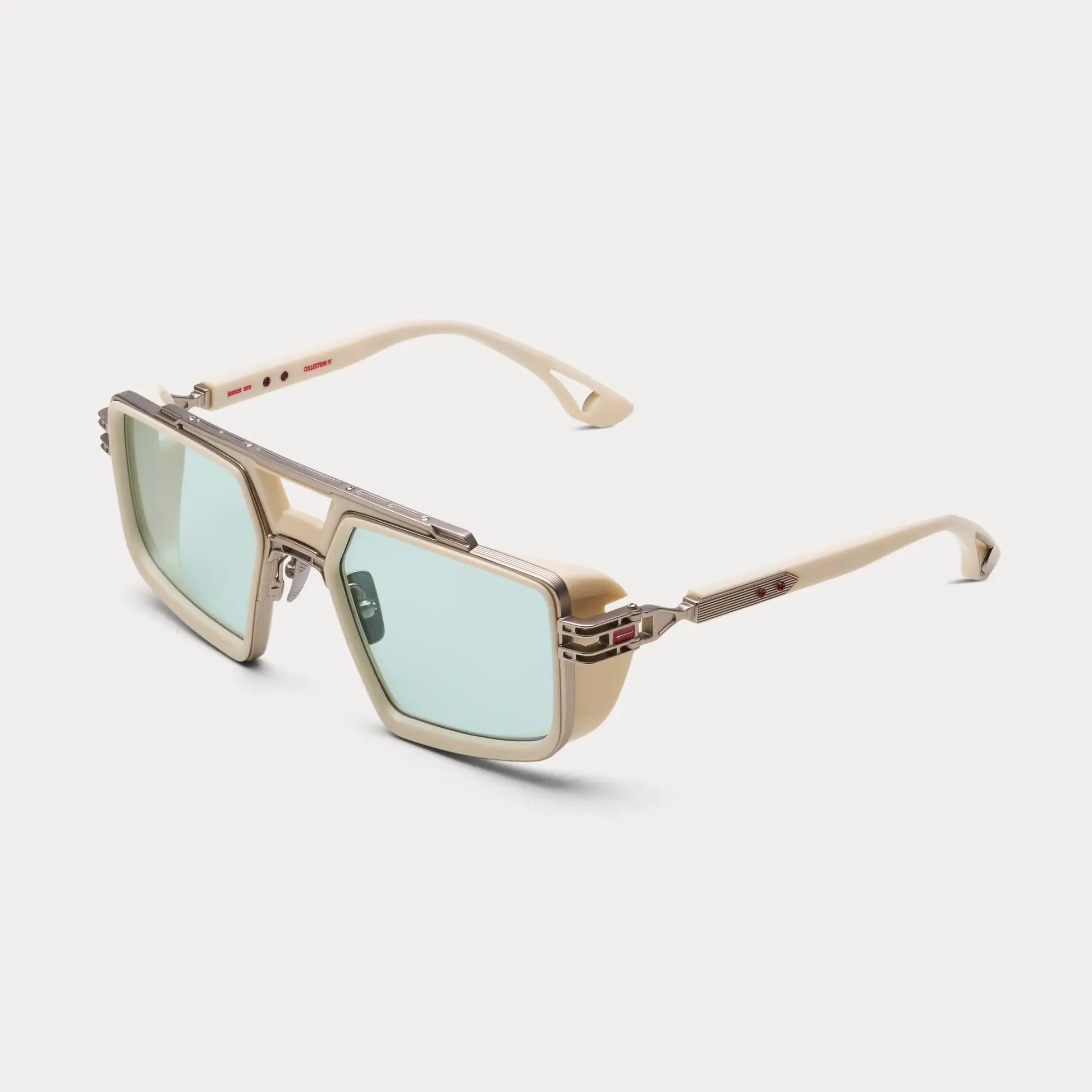 SKYMASTER_3:4 VIEW_CRYSTAL IVORY